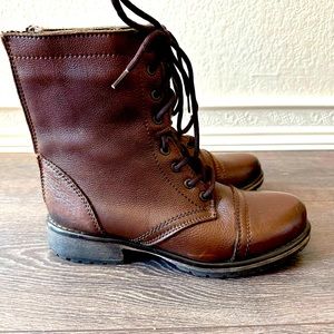 STEVE Madden fame combat cap toe boots.